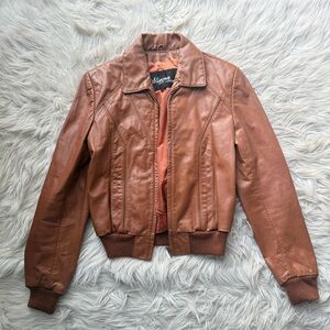 Vintage 80s Women’s Caramel Brown Leather Bomber Jacket Fitted Cropped